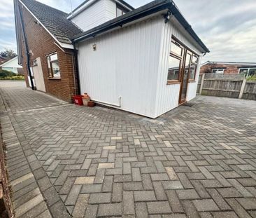 3 bedroom bungalow to rent - Photo 6