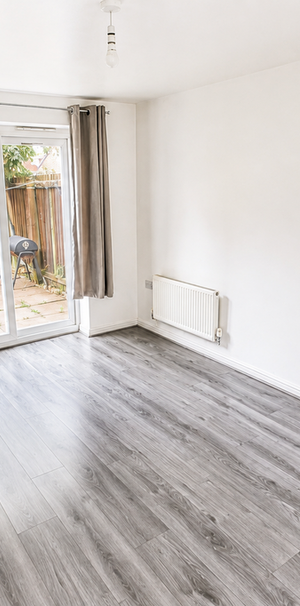 3 bedroom end of terrace house to rent - Photo 1