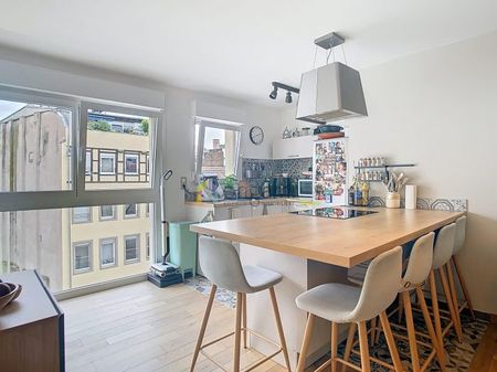 A louer Superbe F3 meublé quartier gare - Photo 3