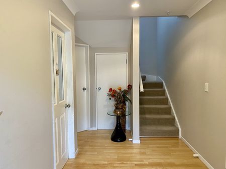 41 Erlestoke Crescent, Churton Park - Photo 3