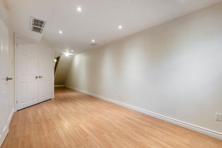 For Lease - 619 Wild Ginger Avenue Unit# C15, Waterloo, Ontario - Photo 4