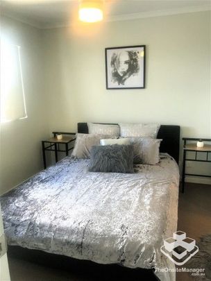Furnished 2 Bed Apartment for rent - Photo 1