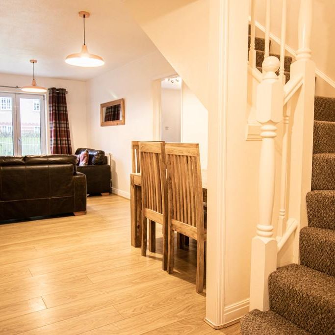 3 bedroom terraced house to rent - Photo 1