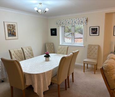 2 bedroom flat to rent - Photo 3