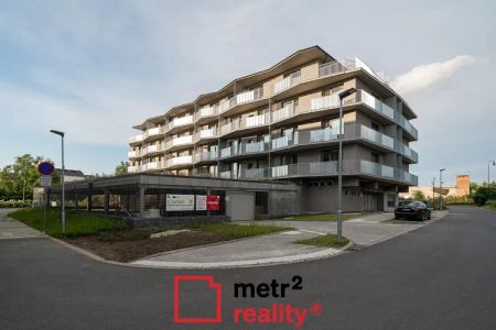 Pronájem bytu 1+kk, 41 m - Fotografie 4