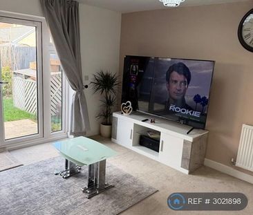 2 bedroom semi-detached house to rent - Photo 3
