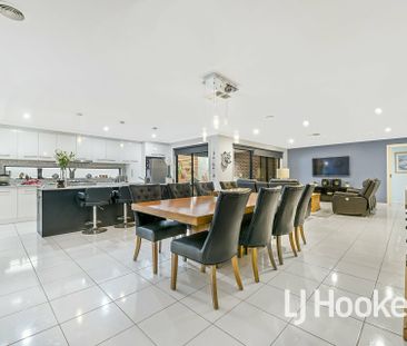 Large Family Home With All The Extra's! - Photo 6