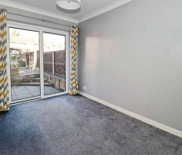 Poulton Royd Drive Spital, CH63 - Photo 4