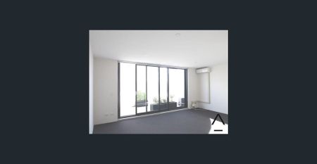 Stylish & Central 1-Bed Unit in Marrickville - Photo 2