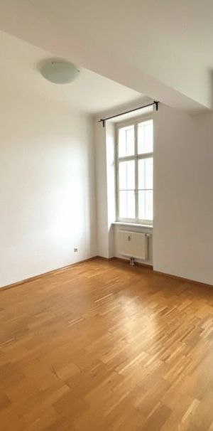 +++PERFEKTE LAGE+++ Helle 2-Zimmer-Wohnung mit angenehme Wohnatmosphäre - Photo 1