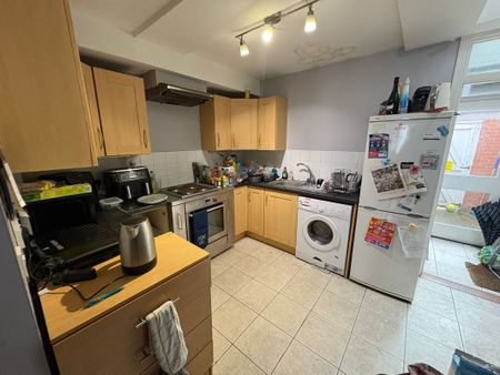 114 Melrose Street, Belfast BT9 7DQ - Photo 4