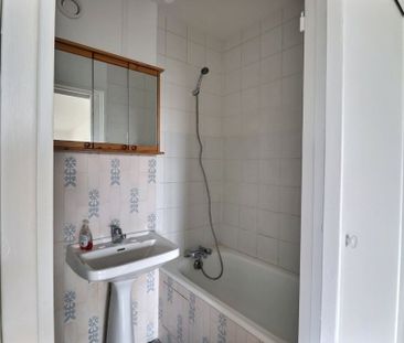 STUDIO A LOUER - ST MAUR DES FOSSES - 32.91 m - 820 € - Photo 5