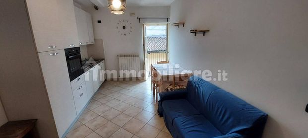 Bilocale via Vittorio Emanuele, Centro, La Morra - Photo 1