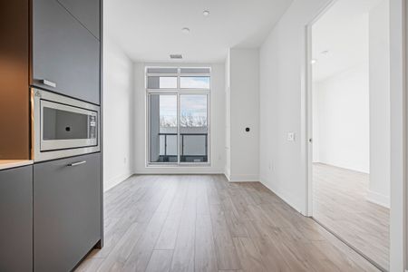 For Lease - 858 Dupont Street Unit# 207, Toronto, Ontario - Photo 2