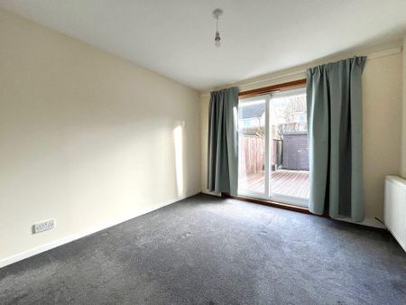 2 bedroom semi-detached bungalow to rent - Photo 3