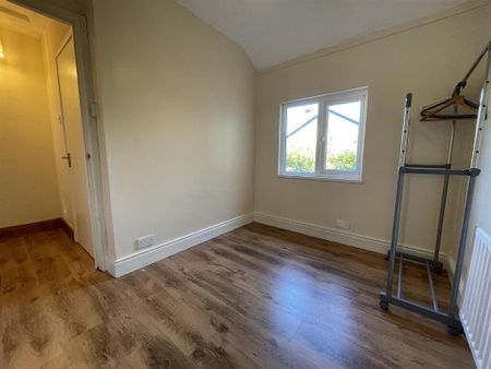 15 James Street, Newtownards, BT23 4DY - Photo 5