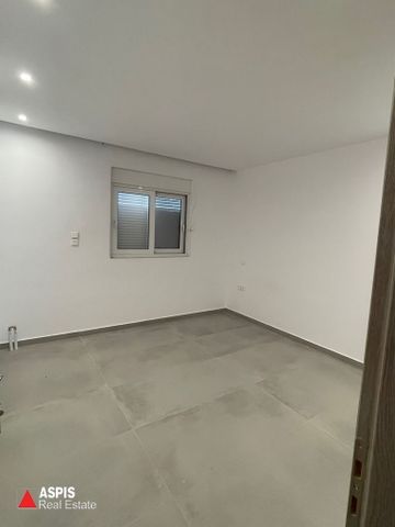 Βίλα για ενοικίαση Λαγονήσι (Καλύβια Θορικού) - Φωτογραφία 2