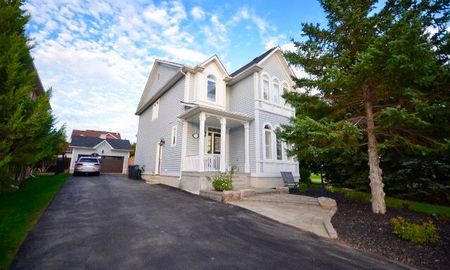 For Lease - 7009 Lessard Lane, Mississauga, Ontario - Photo 3