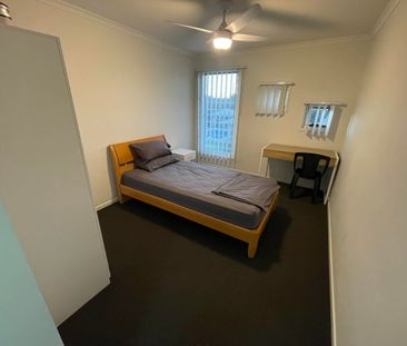 Morayfield - Photo 3