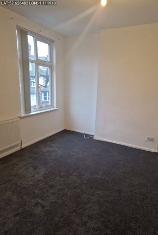 Evington Road (6 bed) - Photo 2