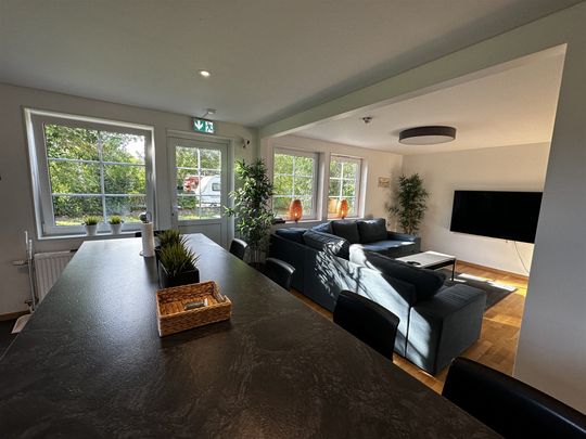 Salladsgatan 8 - Foto 1