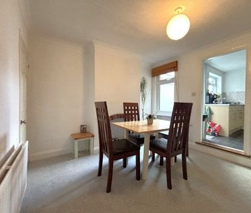 Fosse Road, Tonbridge - Photo 2