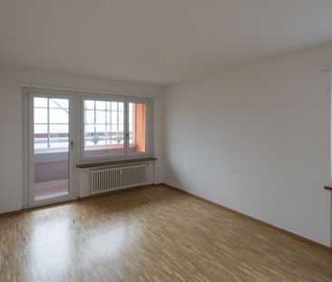 Charmant appartement rénové de 3 pièces - Photo 2