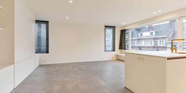 Appartement te huur in Wevelgem voor € 850 met 3 slaapkamers - Photo 1