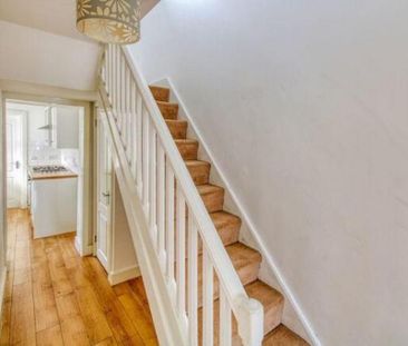 2 bedroom property to rent - Photo 2