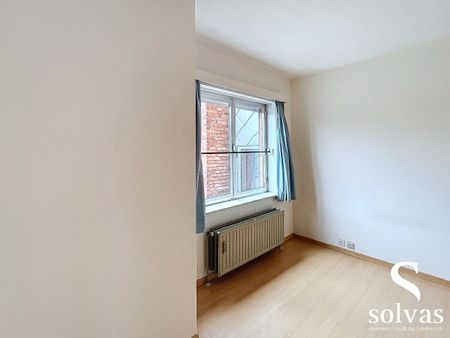 Topappartement met twee slaapkamers te centrum Knesselare - Foto 2