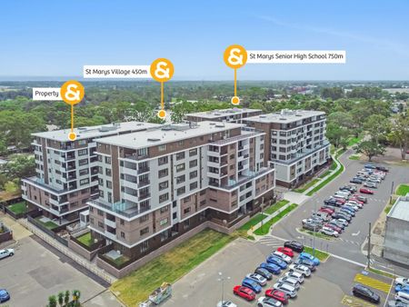 Convenient Location - Photo 3