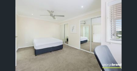 Spacious Duplex In Sought After Street - Photo 3