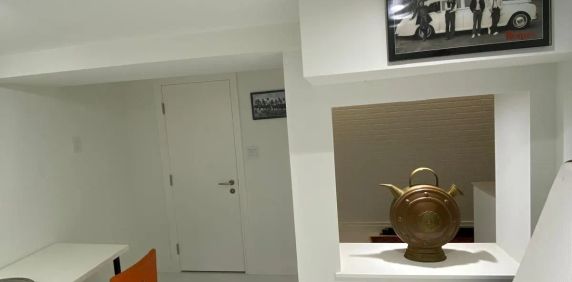 19 Teddington Park Avenue #Bacholor - Photo 2