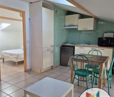 Location appartement 1 pièce - 15m² à Champeix (63320) - Photo 2