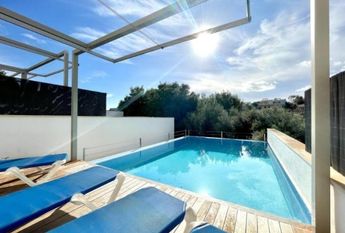 1188 Passeig Federico García Lorca, Manacor, Balearic Islands 07680