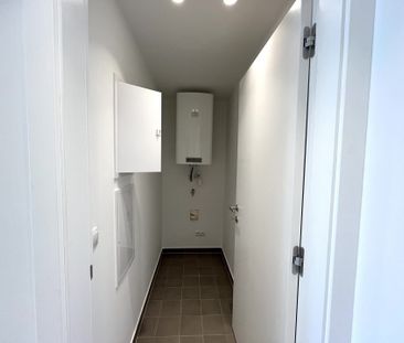 ERSTBEZUG nach Sanierung! Modernes Innenstadtappartement mit Freifl... - Photo 4
