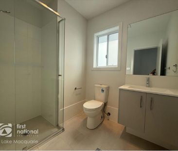 Modern 2-Bedroom Unit in Edgeworth - Photo 6