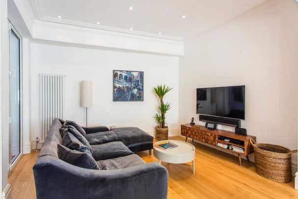 4 bedroom terraced house to rent - Photo 1