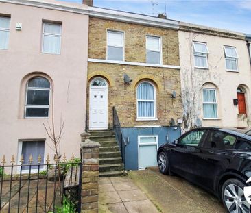 2 bedroom terraced house to rent - Photo 5