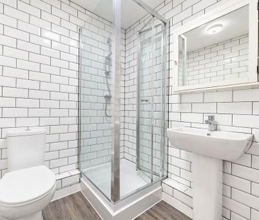 2 bedroom flat to rent - Photo 6