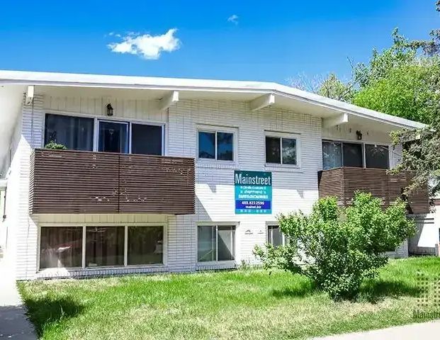 Centre Crescent Apartments 1 | 116 12 Avenue NW, Calgary - Photo 1