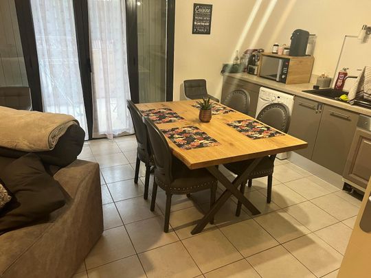 Location Appartement 2 pièces 53m² ST MAXIMIN LA STE BAUME 83470 - Photo 1