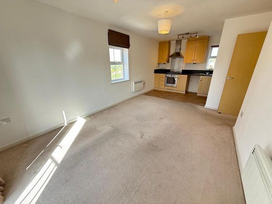 2 bedroom flat to rent - Photo 1
