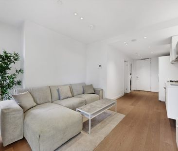 Stylish Fully Furnished Living in the Heart of South Yarra - Photo 5