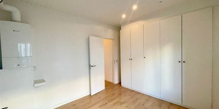 Appartement te huur in Antwerpen voor € 750 met 1 slaapkamer - Photo 5