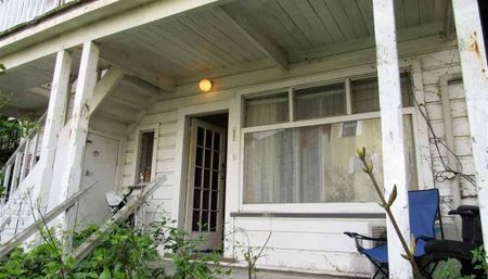 Studio Apartment - Photo 5