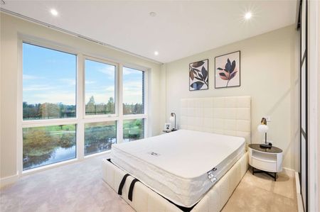 Astell Road, London, SE3 9EH - Photo 4