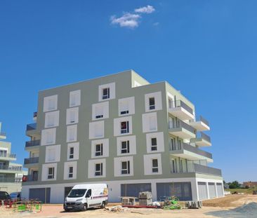 Location Appartement 2 pièces 43m² FLEURY SUR ORNE 14123 - Photo 4