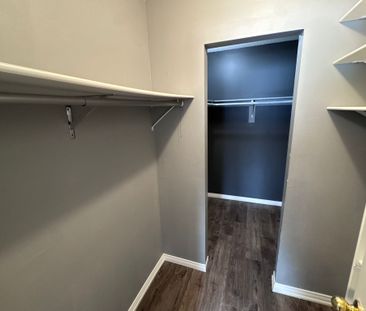 For Lease - 80 Redfinch Way Unit# Main Unit, Brampton, Ontario - Photo 2