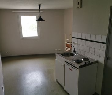 Location Appartement 1 pièce 18m² ARRAS 62000 - Photo 2